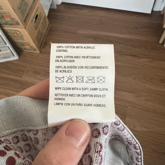 14X90 Crate&Barrel table runner, NWOT, grey with white red and blue pattern - Picture 3 of 7